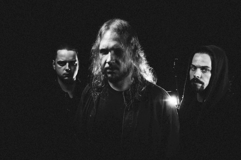 Obsidian Mantra. Nowy singiel death metalowego trio zapowiada trzecią płytę