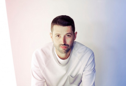 S. CAREY POWRACA Z TRZECIM KRĄŻKIEM