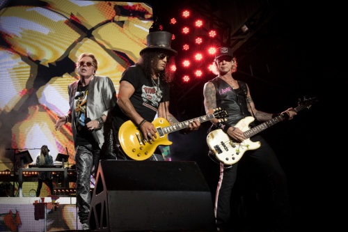 Guns N’ Roses z nowym utworem „Perhaps”